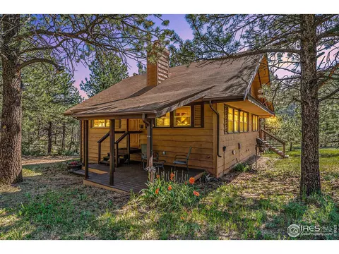 372 Cherokee Rd, Lyons, CO 80540 photo 2