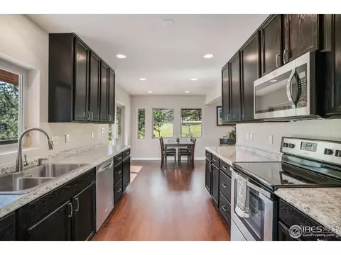 372 Cherokee Rd, Lyons, CO 80540 photo 9