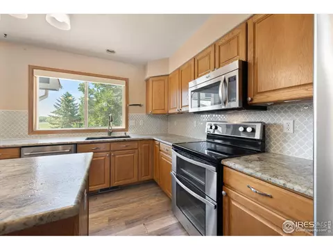 1227 Walnut St, Windsor, CO 80550 photo 17