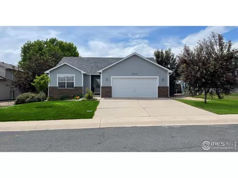 3019 42nd Ave Ct, Greeley, CO 80634