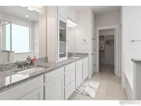 2107 Setting Sun Dr, Windsor, CO 80550 photo 32