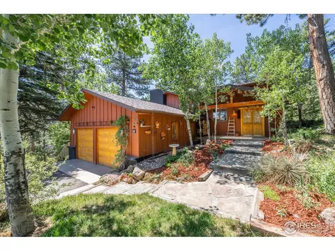 84 Douglas Ct, Boulder, CO 80302