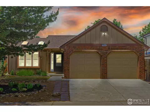 9344 W Friend Dr, Littleton, CO 80128