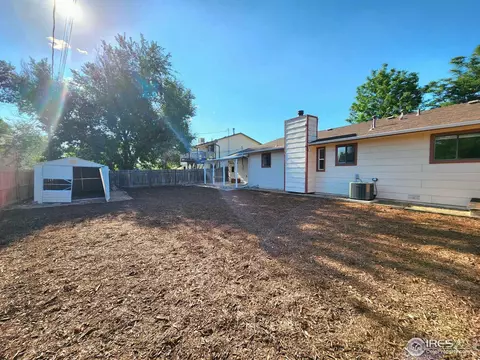 807 42nd St, Evans, CO 80620 photo 4
