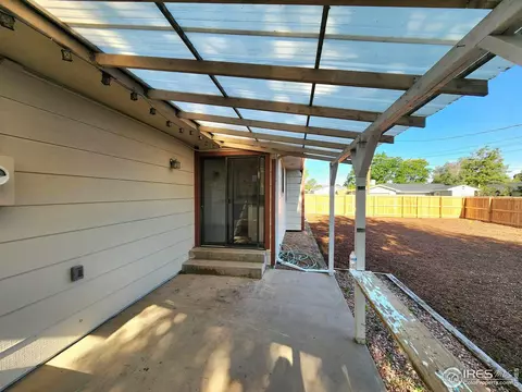 807 42nd St, Evans, CO 80620 photo 2