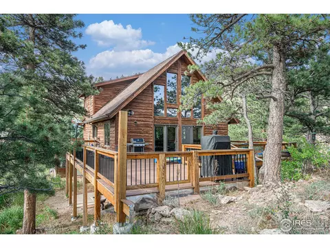 165 Elkridge Dr, Glen Haven, CO 80532