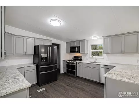 811 Plum Ave, Lochbuie, CO 80603