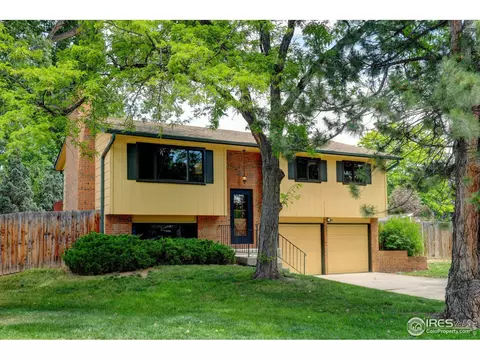 718 Cambridge Dr, Fort Collins, CO 80525