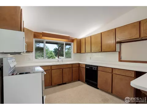 107 Deer Trail Rd, Boulder, CO 80302 photo 17