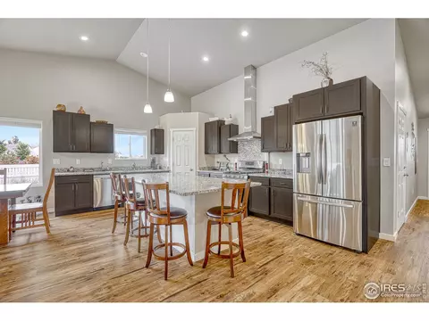 11131 Paradise Ln, Longmont, CO 80504 photo 9
