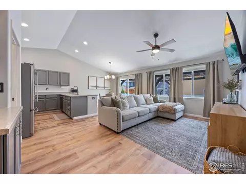 717 Elk Mountain Dr, Windsor, CO 80550 photo 7