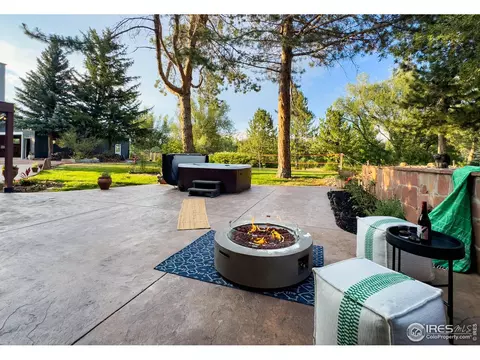 5825 Rustic Knolls Dr, Boulder, CO 80301 photo 3