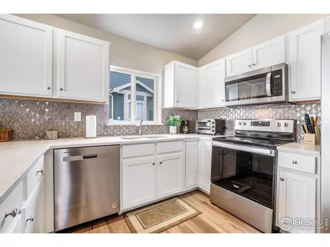 4318 Primrose Ln, Evans, CO 80620 photo 11