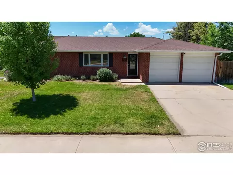 216 10th St, Windsor, CO 80550