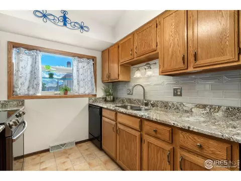 2487 S Eldridge Ct, Lakewood, CO 80228 photo 11