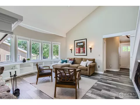 1137 Barberry Ct, Boulder, CO 80305 photo 5