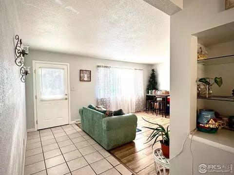 430 30th Ave Ct, Greeley, CO 80634 photo 2