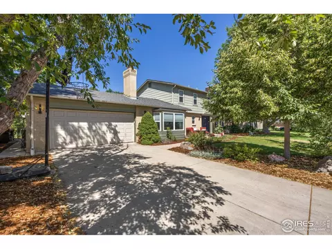 861 Cypress Dr, Boulder, CO 80303 photo 2