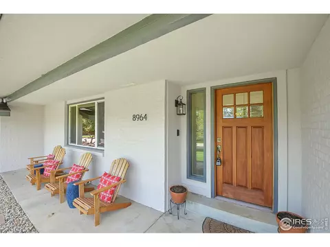 8964 Walker Rd, Niwot, CO 80503