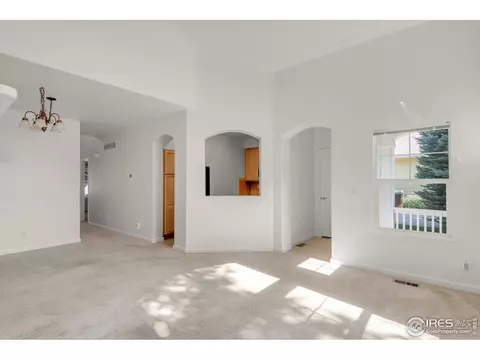 327 8th St #11, Berthoud, CO 80513 photo 7