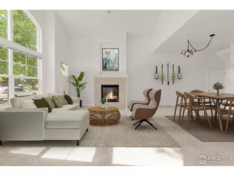 327 8th St #11, Berthoud, CO 80513 photo 2