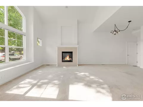 327 8th St #11, Berthoud, CO 80513 photo 3
