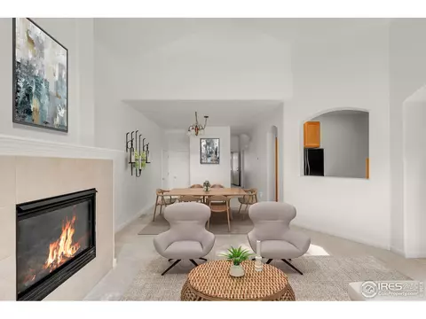327 8th St #11, Berthoud, CO 80513 photo 4