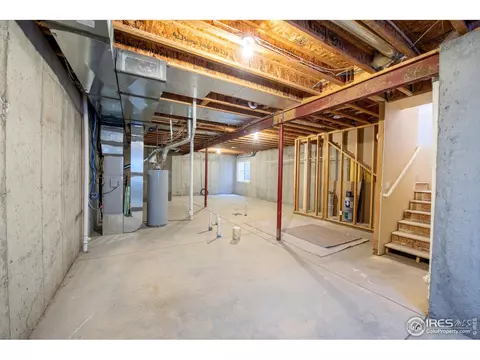 327 8th St #11, Berthoud, CO 80513 photo 27