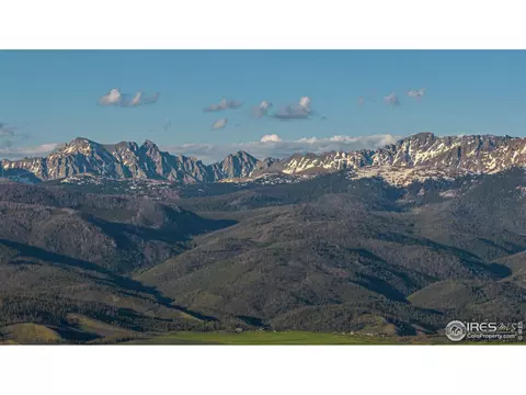300 Samaia Ct, Tabernash, CO 80478 photo 4