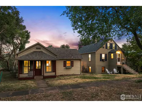 321 Seward St, Lyons, CO 80540