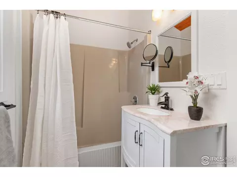 2212 Edgewood Dr, Boulder, CO 80304 photo 17