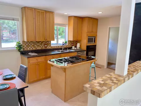 2212 Edgewood Dr, Boulder, CO 80304 photo 7