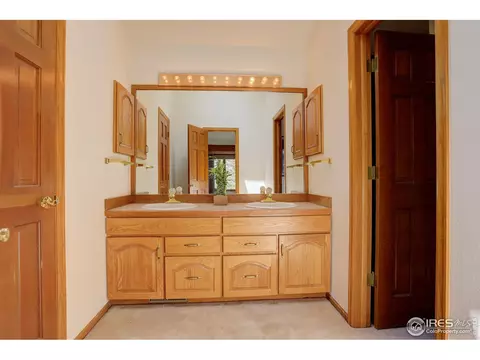 92 Hillside Ct, Boulder, CO 80302 photo 17