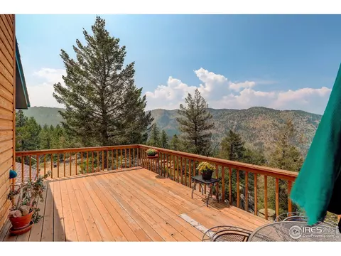 92 Hillside Ct, Boulder, CO 80302 photo 10