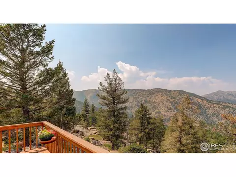 92 Hillside Ct, Boulder, CO 80302 photo 4