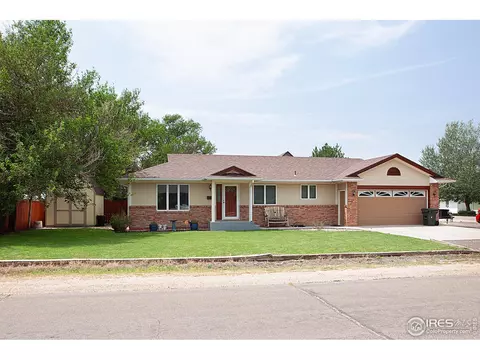 331 N 5th Ave, Sterling, CO 80751