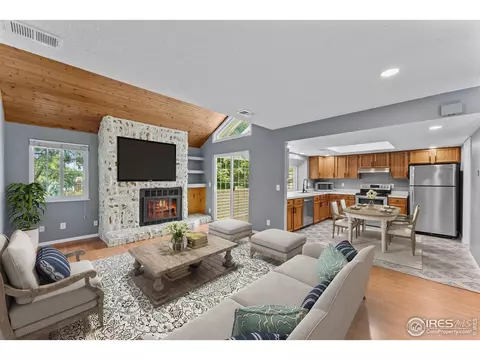 12662 E Warren Dr #C, Aurora, CO 80014 photo 2