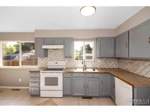 3500 Marigold St, Evans, CO 80620 photo 4