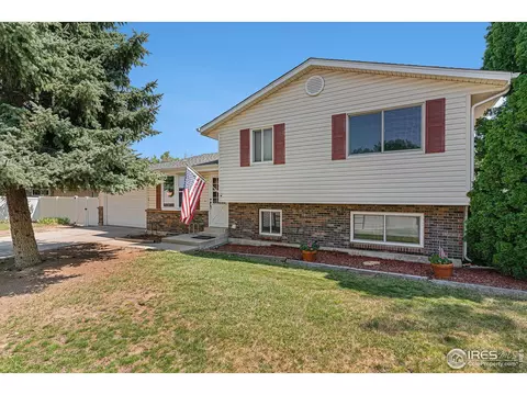 4032 Dogwood Ct, Loveland, CO 80538