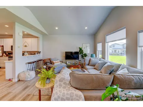 286 E Chestnut St #1, Windsor, CO 80550 photo 9