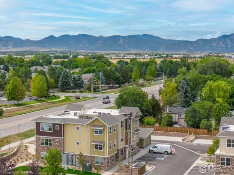 310 S Cherrywood Dr #303, Lafayette, CO 80026
