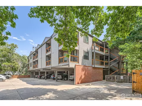 910 Portland Pl #9, Boulder, CO 80304