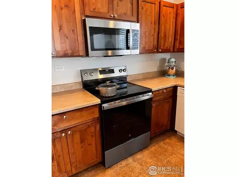 449 Kendalbrook Dr, Windsor, CO 80550