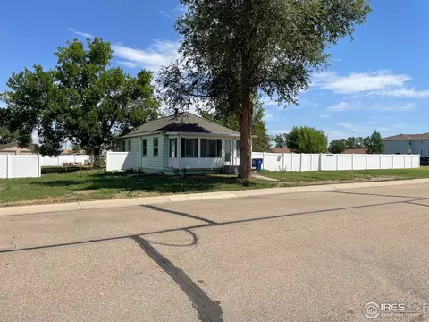 319 6th St, Dacono, CO 80514