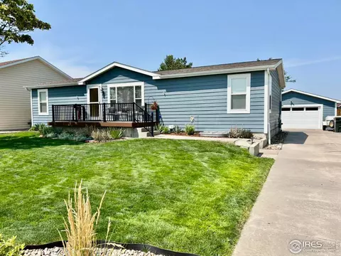 610 Lark Ln, Sterling, CO 80751
