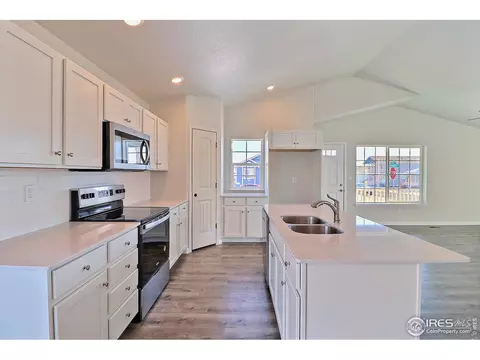 4335 Primrose Ln, Evans, CO 80620 photo 15