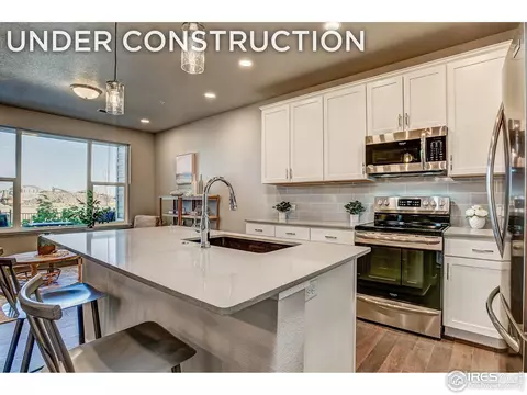 6809 Maple Leaf Dr #102, Timnath, CO 80547