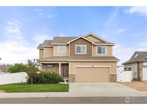 1554 Water Vista Ln, Windsor, CO 80550