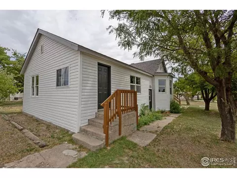 130 W 4th St, Cheyenne Wells, CO 80810