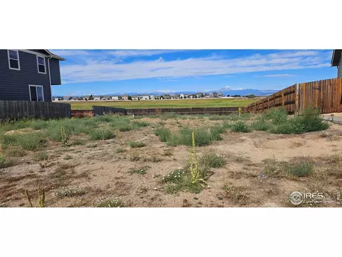 10425 Cherryvale St, Firestone, CO 80504 photo 2